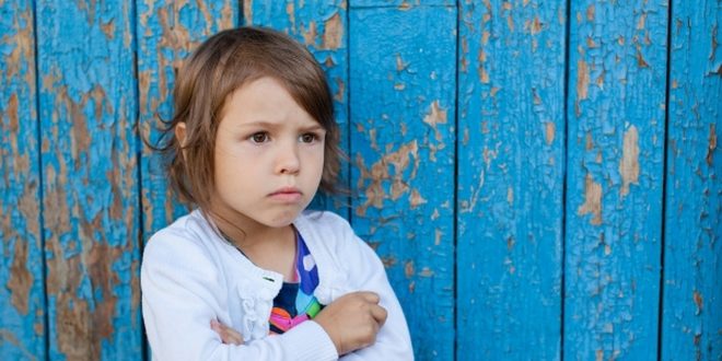 ما هو السلوك الإنطوائي وما أسبابه وعلاجه ؟