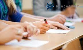 امتحان اللغة الانجليزية توجيهي . 2022