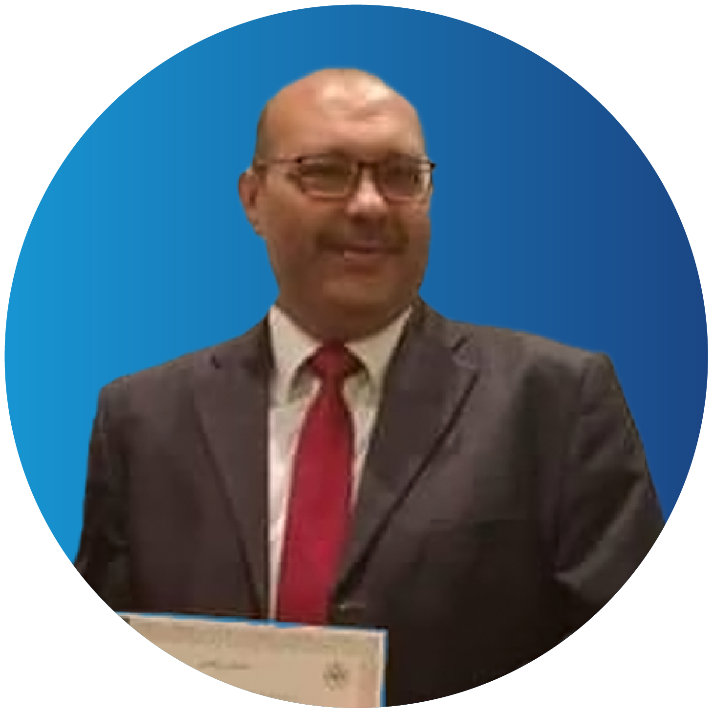 مصطفى منصور