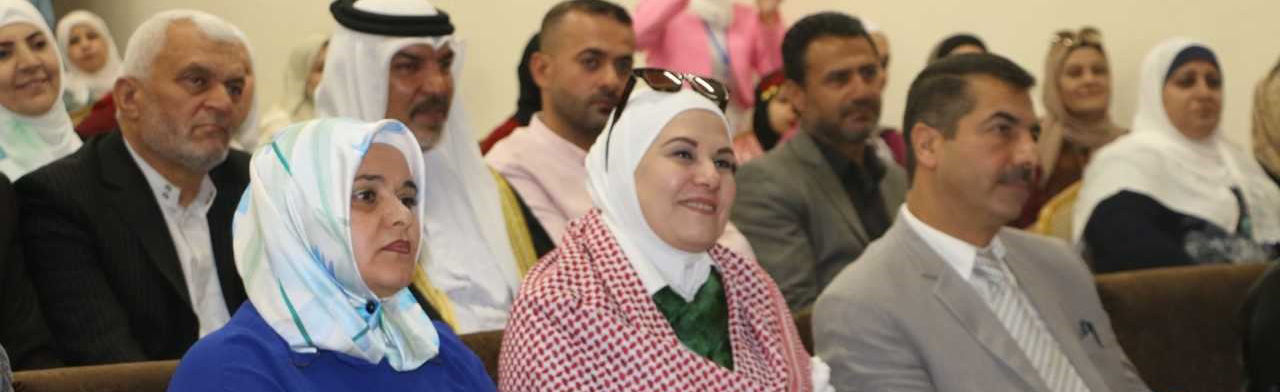 الشخاترة ترعى الاحتفال بعيد الاستقلال بمدرسة النزهة