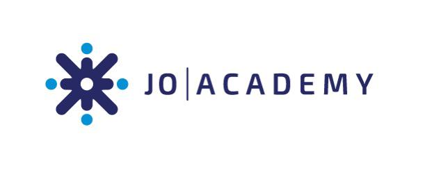 جو أكاديمي تنفذ برنامجا تدريبيا في تكنولوجيا التعليم