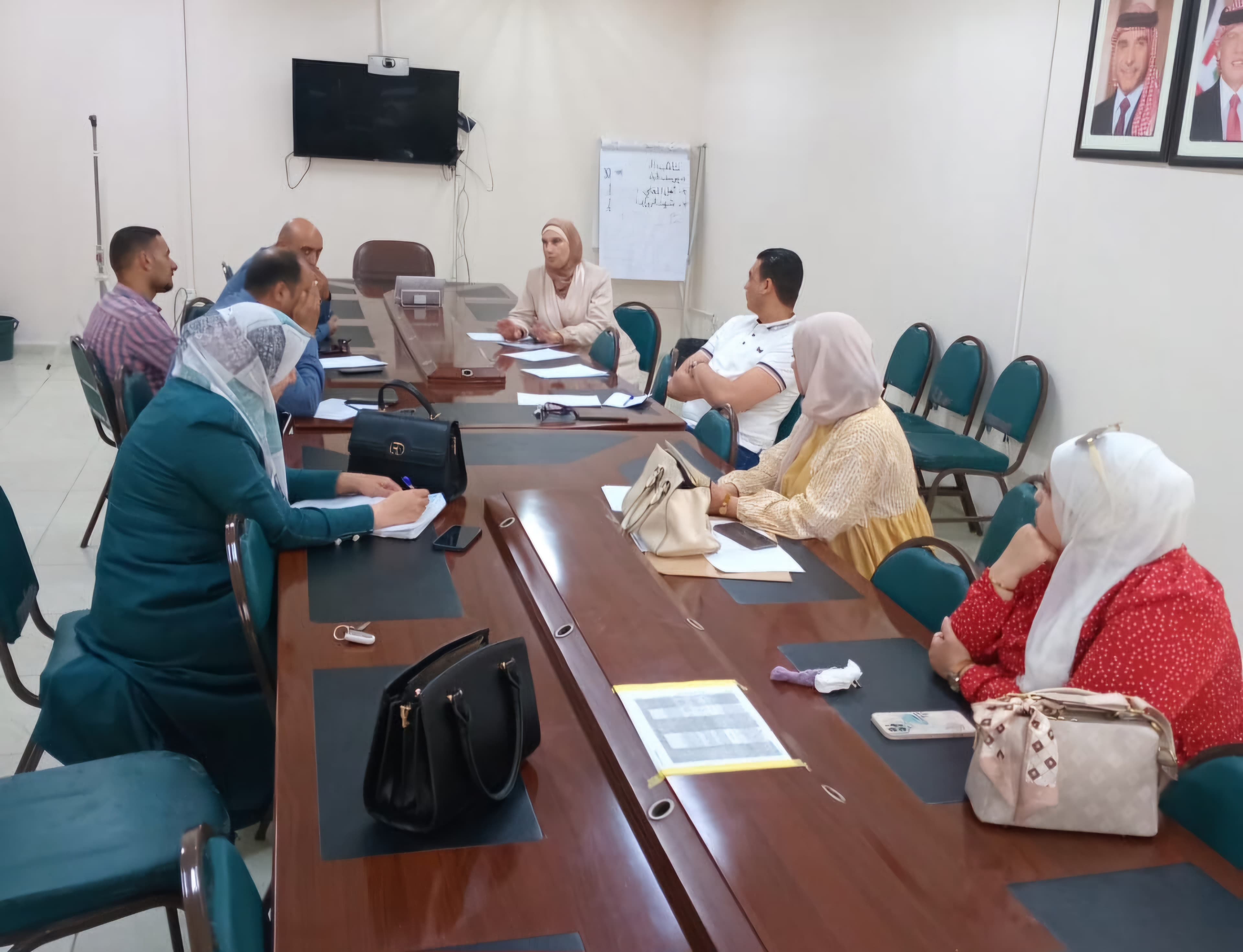 تربية معان تعقد اجتماعاً مع مدارس برنامج الـ"BTEC"