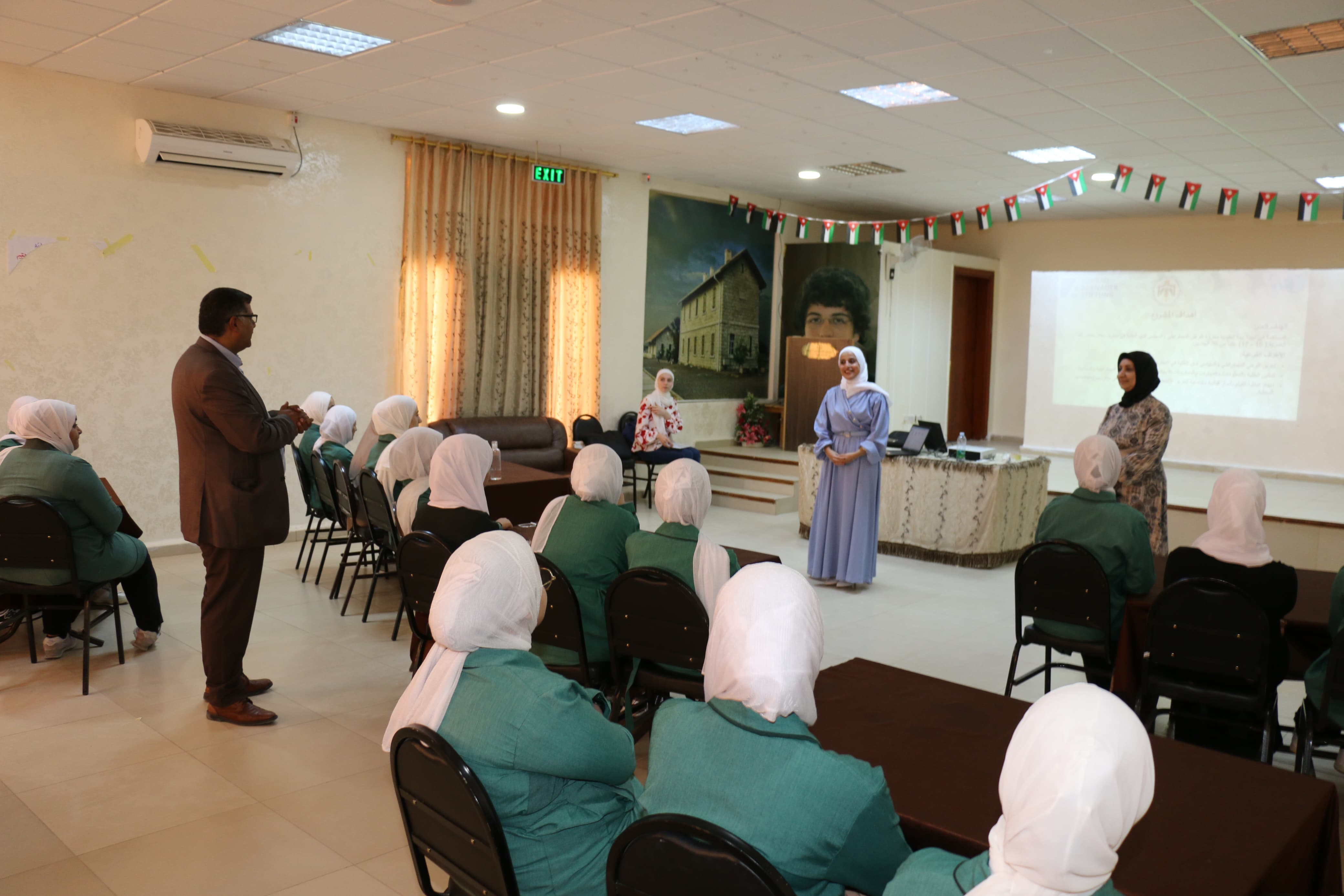 إطلاق برنامج تدريبي في مدارس تربية معان