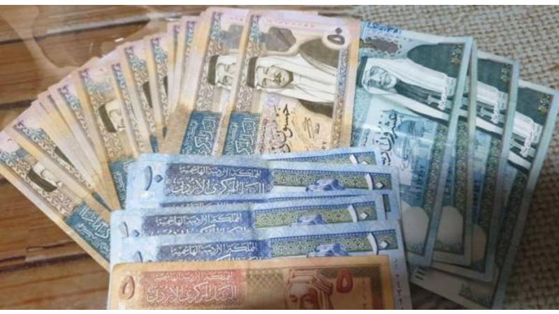 التربية: صرف رواتب معلمي الإضافي غدا